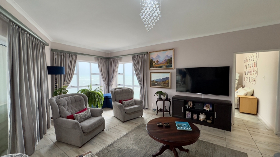 3 Bedroom Property for Sale in Strand South Western Cape